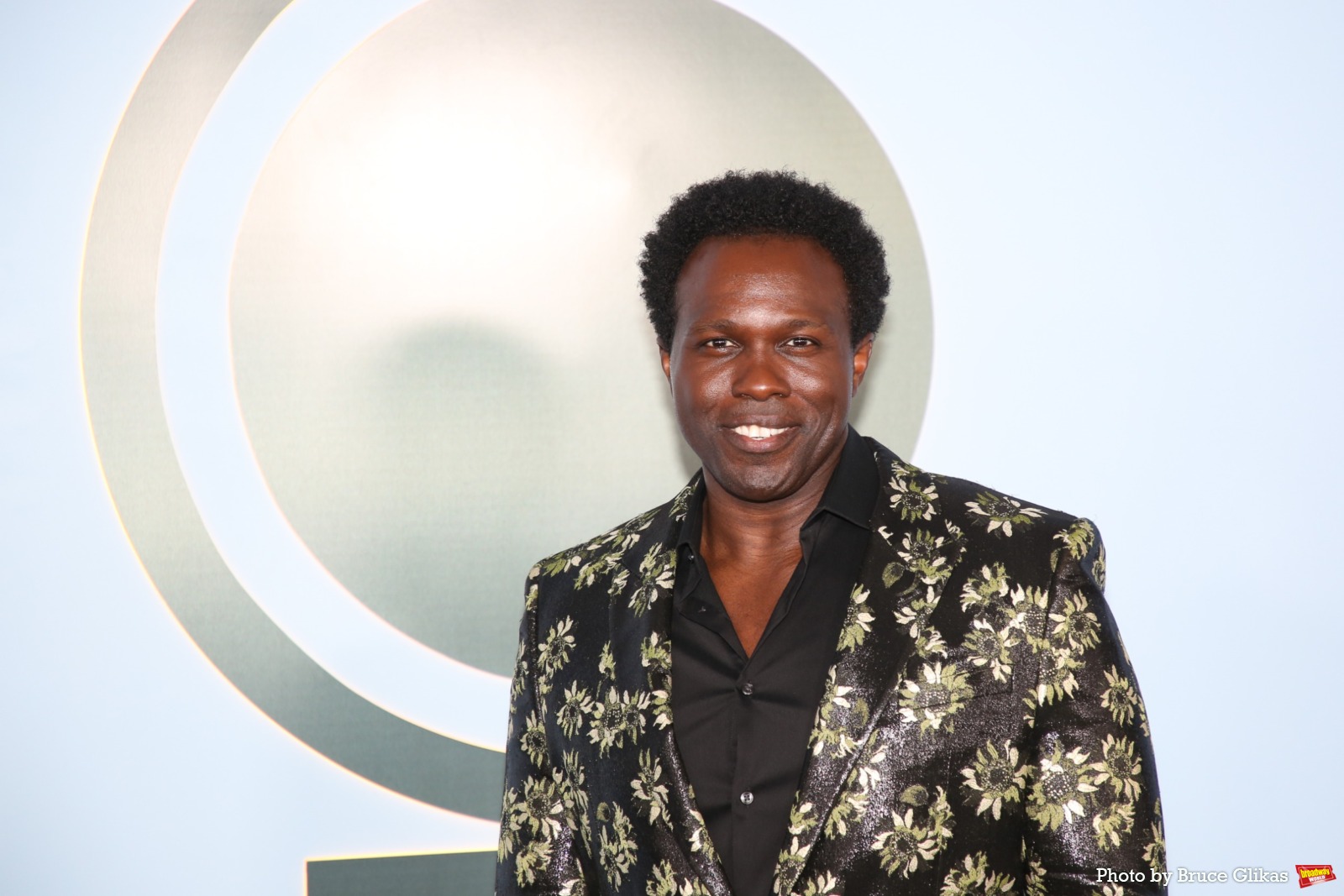 Photos: 2026 Tony Awards- Stars Walk the Red Carpet Image