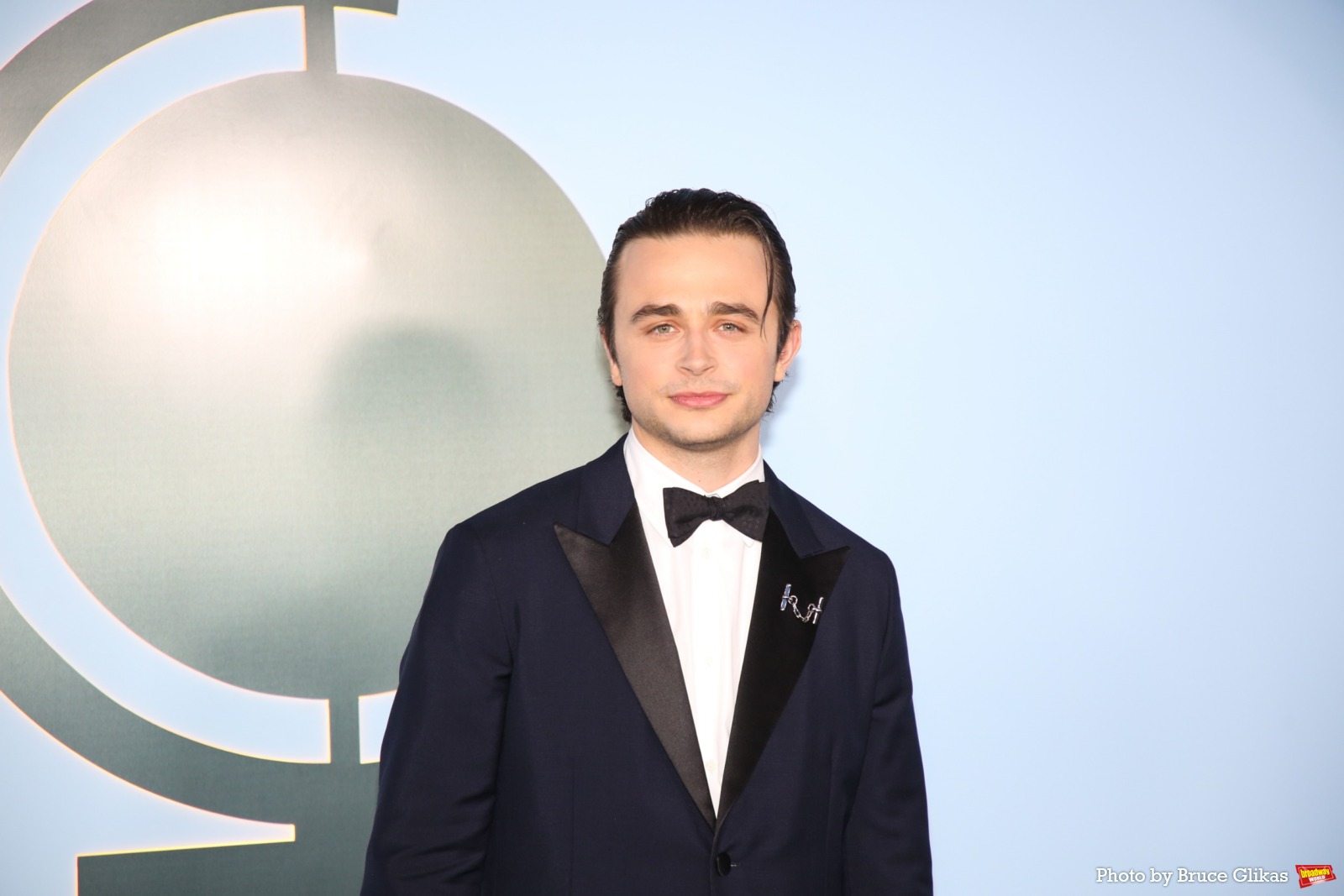 Photos: 2026 Tony Awards- Stars Walk the Red Carpet Image