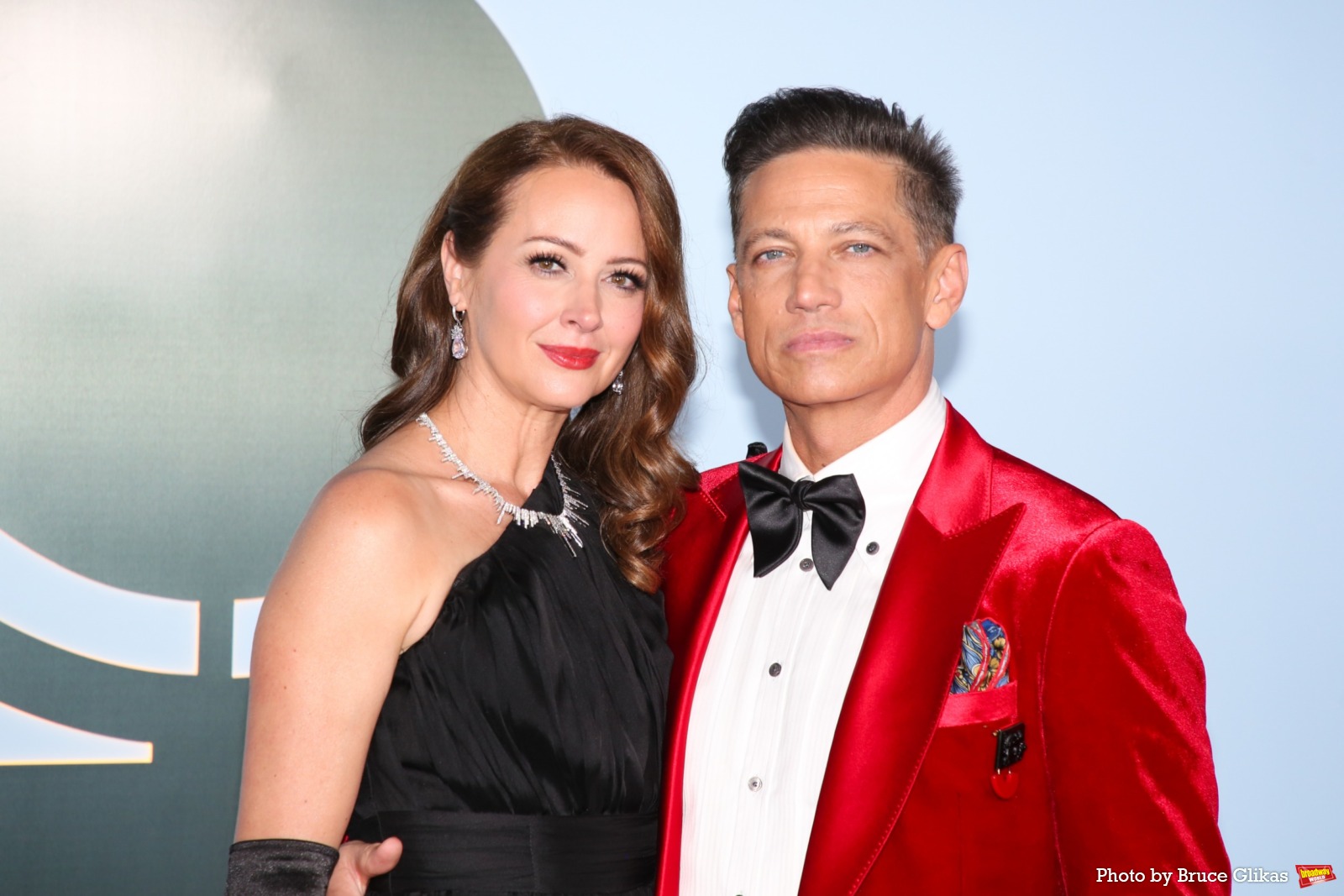 Photos: 2026 Tony Awards- Stars Walk the Red Carpet Image
