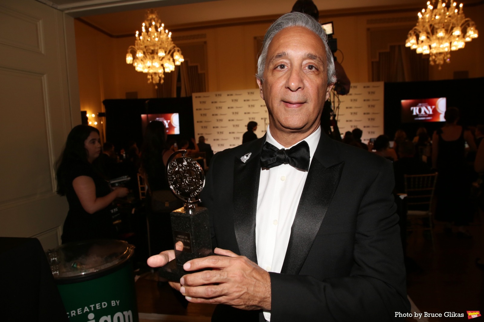 Photos: Backstage with the 2026 Tony Awards Winners Image
