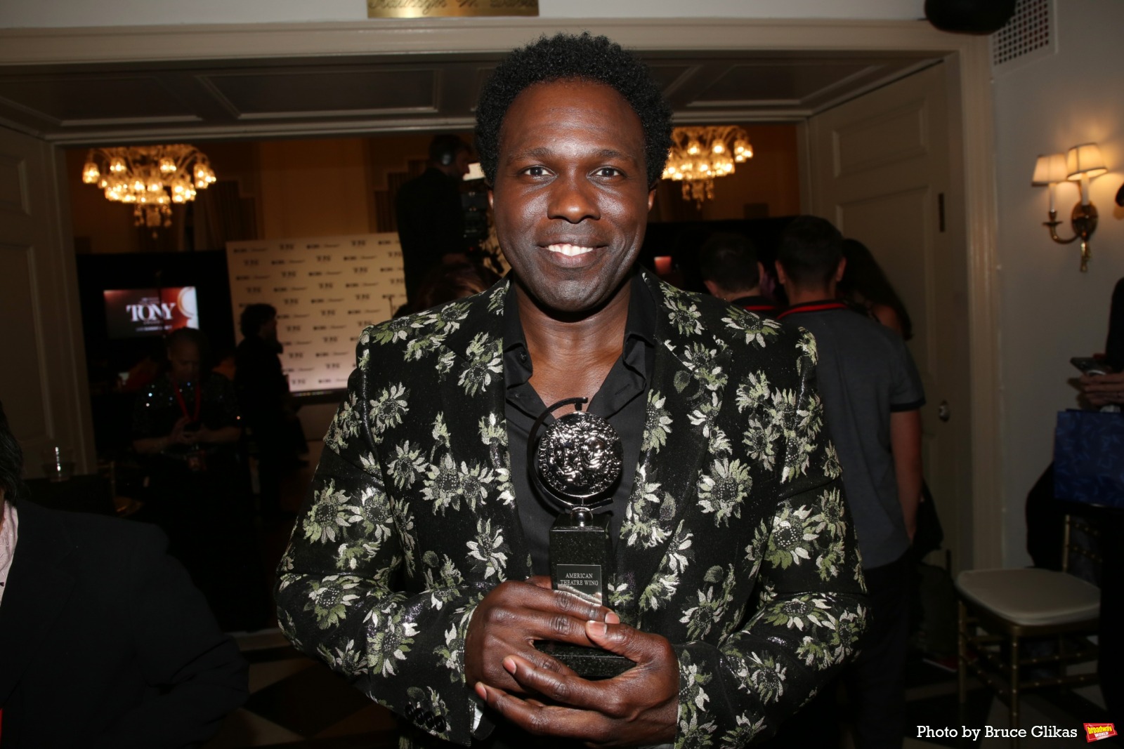 Photos: Backstage with the 2026 Tony Awards Winners Image