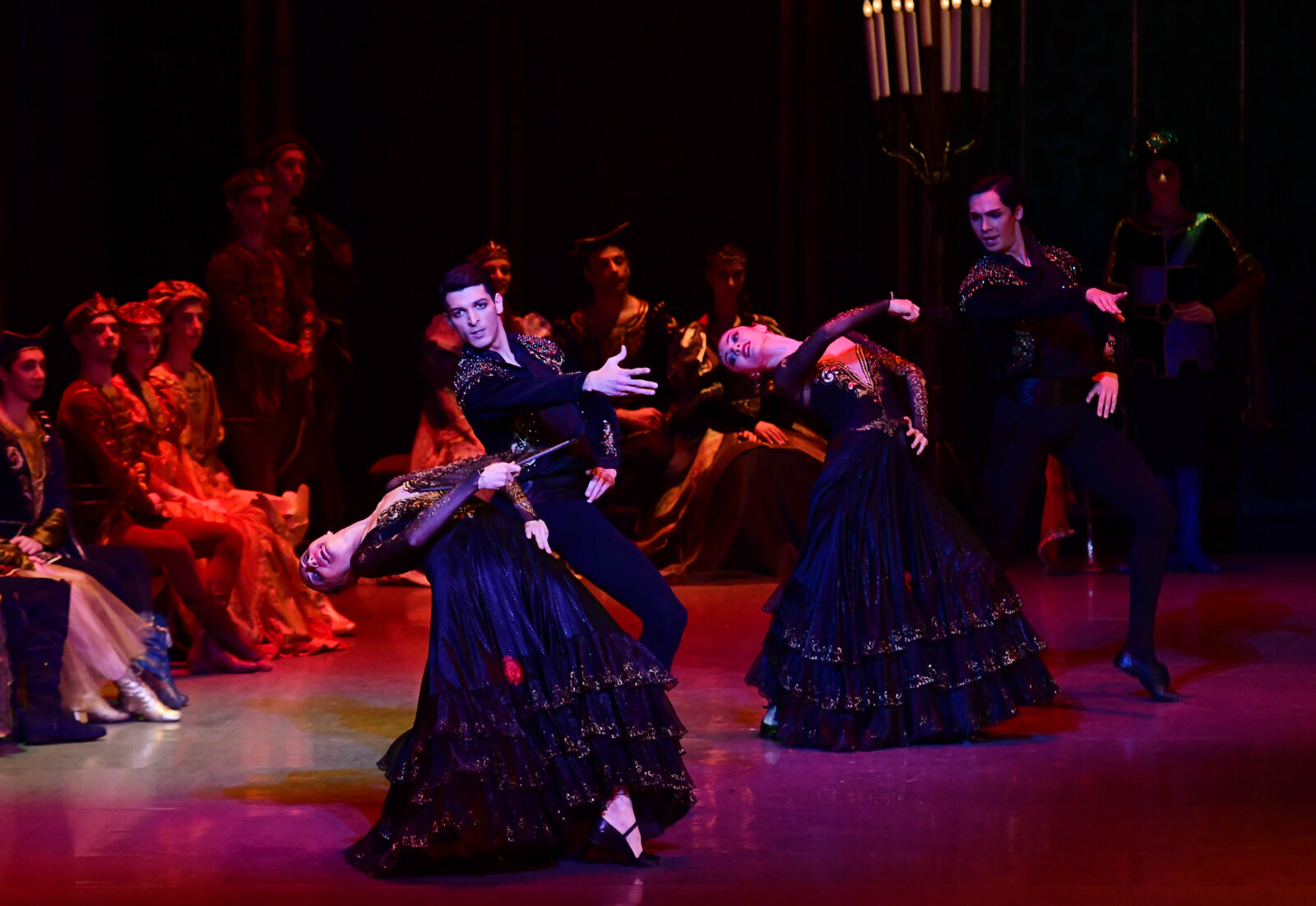 Photos: State Ballet of Georgia Performs SWAN LAKE Ahead of London Coliseum Return Image