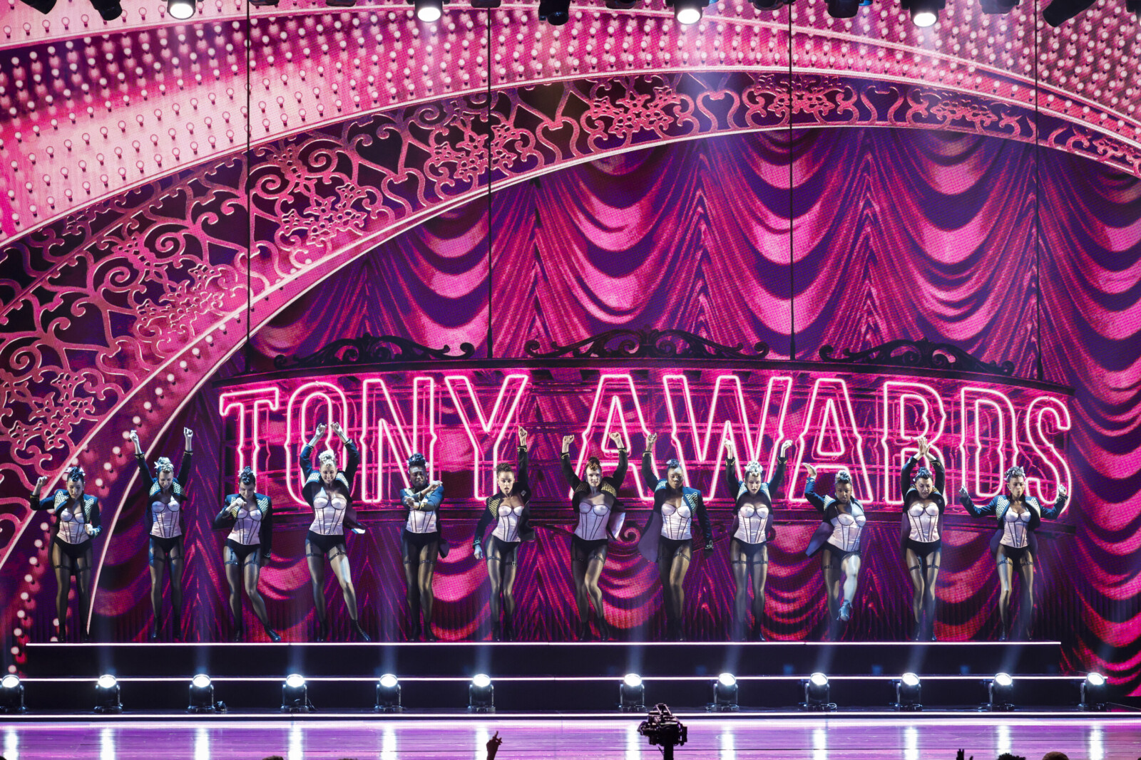 Photos: Inside the 2026 Tony Awards Ceremony Image