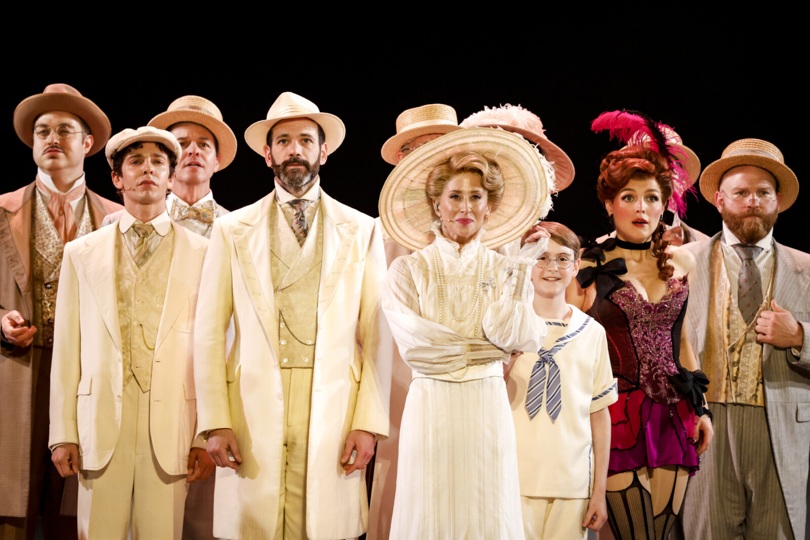 Photos: Inside the 2026 Tony Awards Ceremony Image
