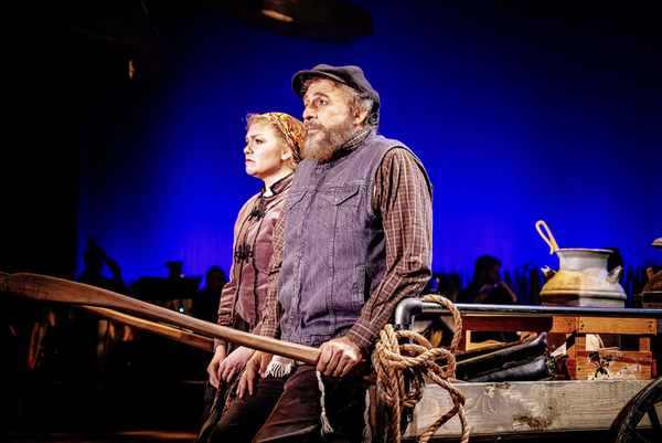 Photos: FIDDLER ON THE ROOF At The Encore Theatre Image