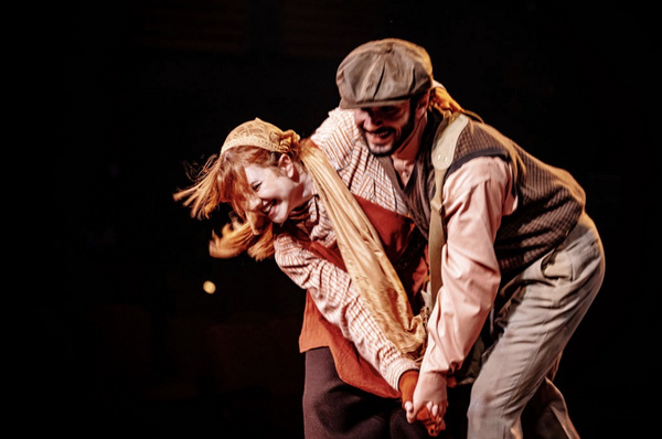 Photos: FIDDLER ON THE ROOF At The Encore Theatre Image