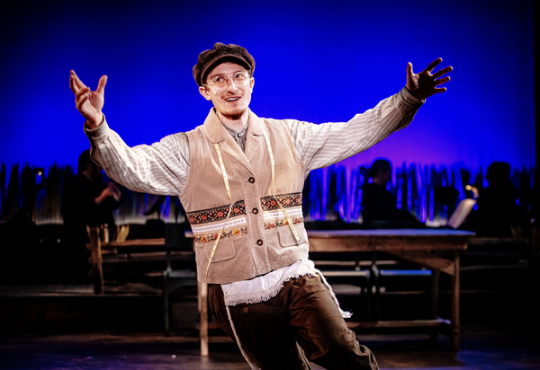 Photos: FIDDLER ON THE ROOF At The Encore Theatre Image