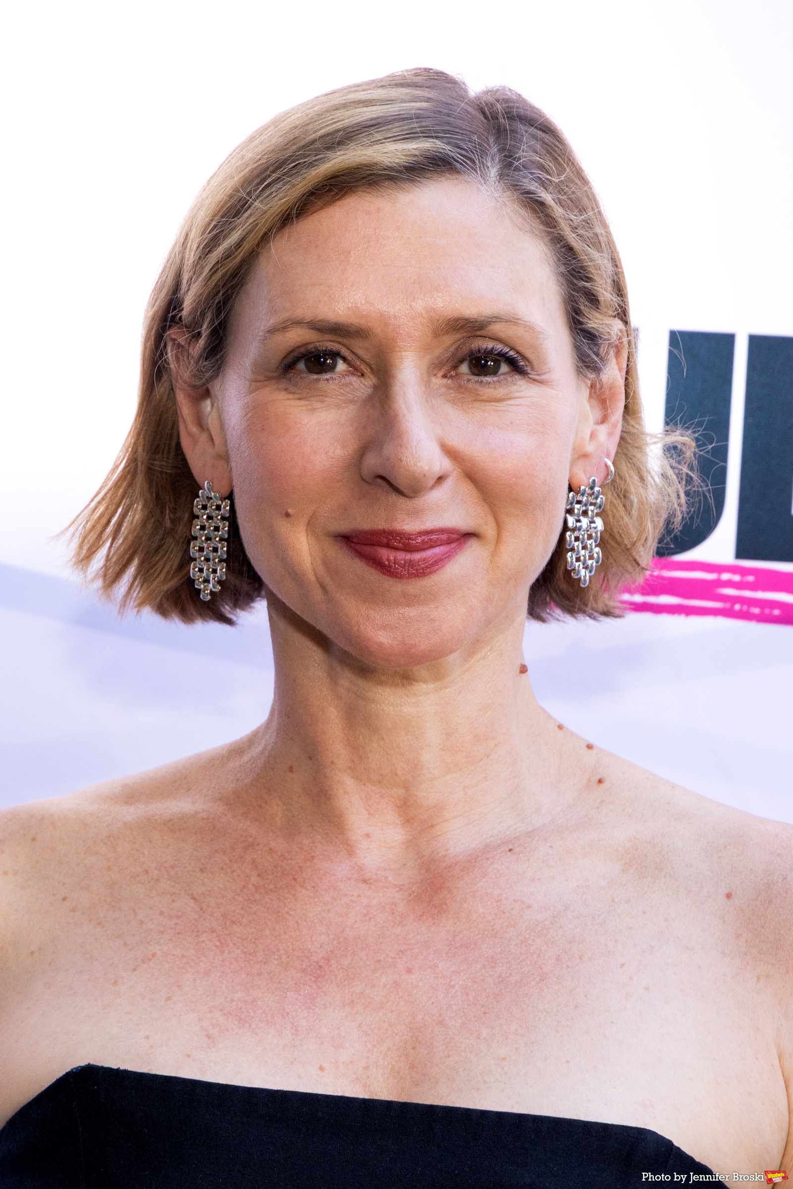 Photos: Inside the 2026 Public Theater Gala, Headlined by Shoshana Bean Image