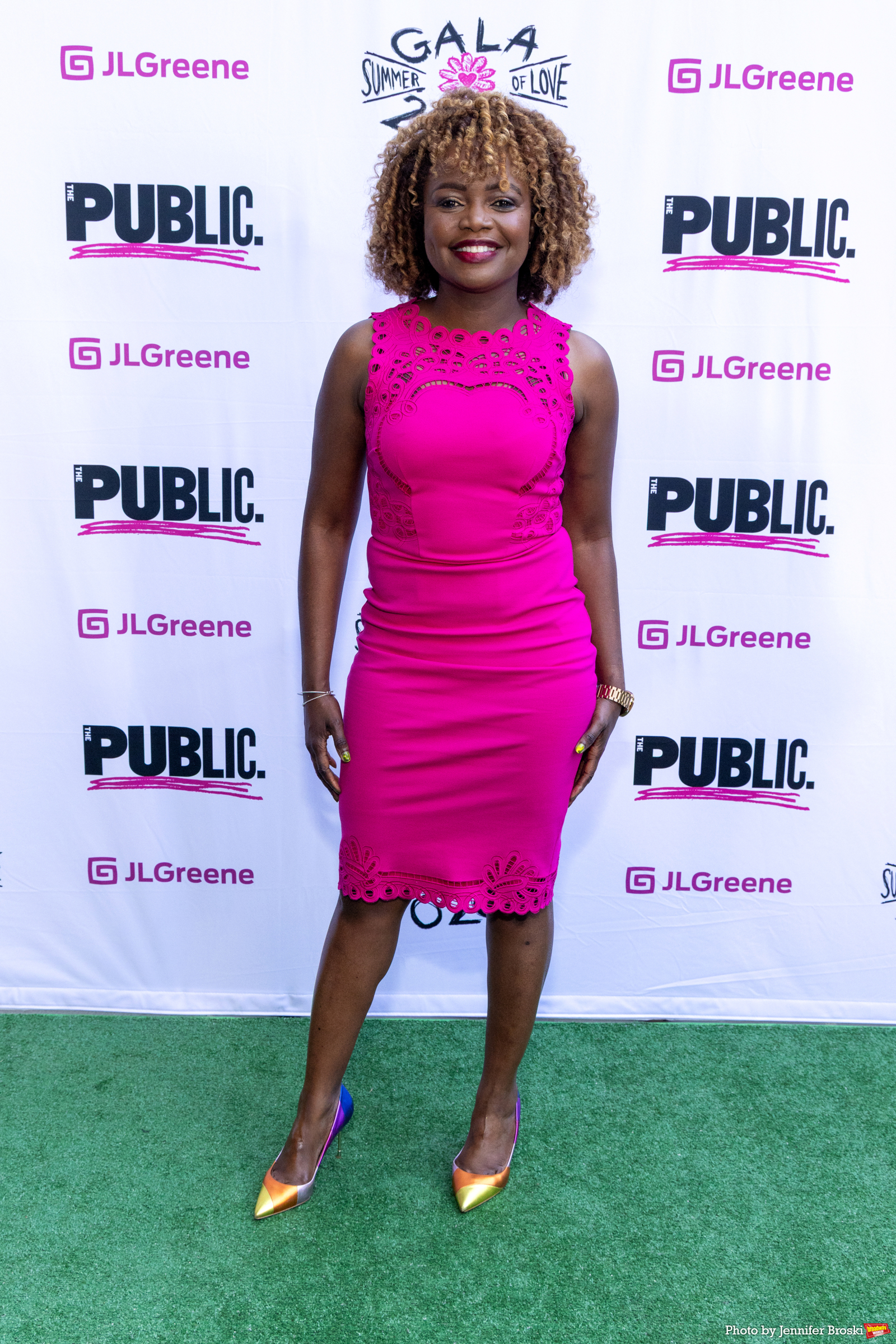 Photos: Inside the 2026 Public Theater Gala, Headlined by Shoshana Bean Image