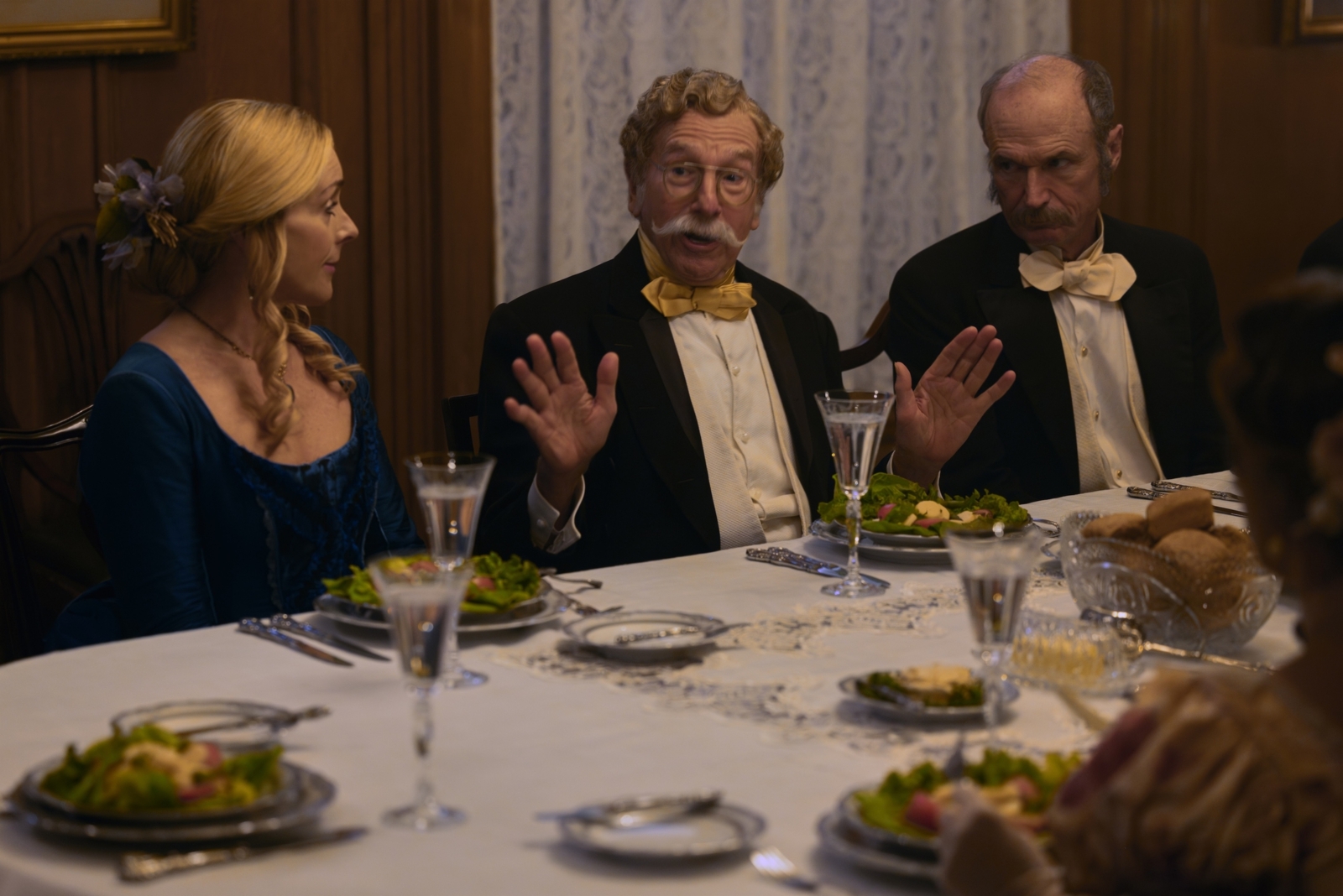 Video/Photos: Lin-Manuel Miranda, Jane Krakowski, & More in Trailer for Larry David Historical Comedy Image