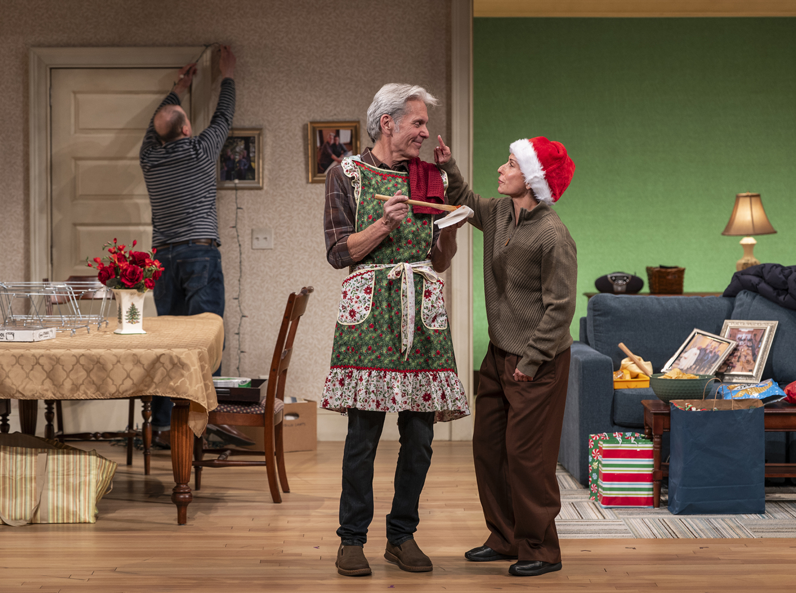Photos: Gary Cole and More in CATCH AS CATCH CAN at Steppenwolf Theatre Company Image
