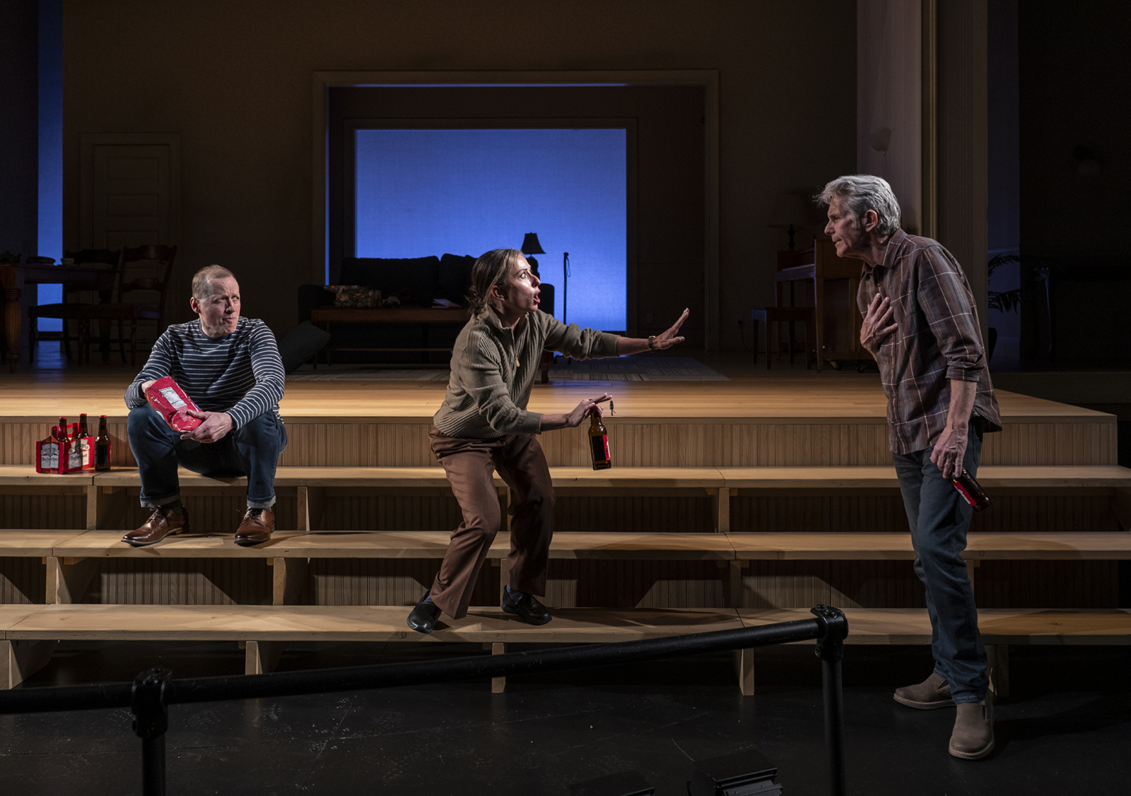Photos: Gary Cole and More in CATCH AS CATCH CAN at Steppenwolf Theatre Company Image