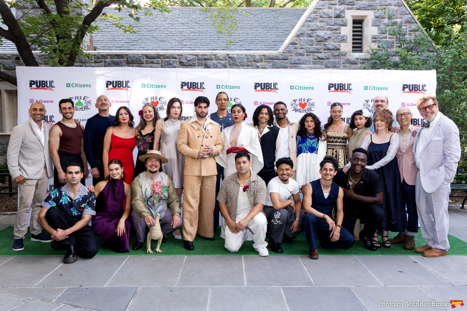 Photos: ROMEO & JULIET Opens From The Public Theater’s Shakespeare in the Park Image