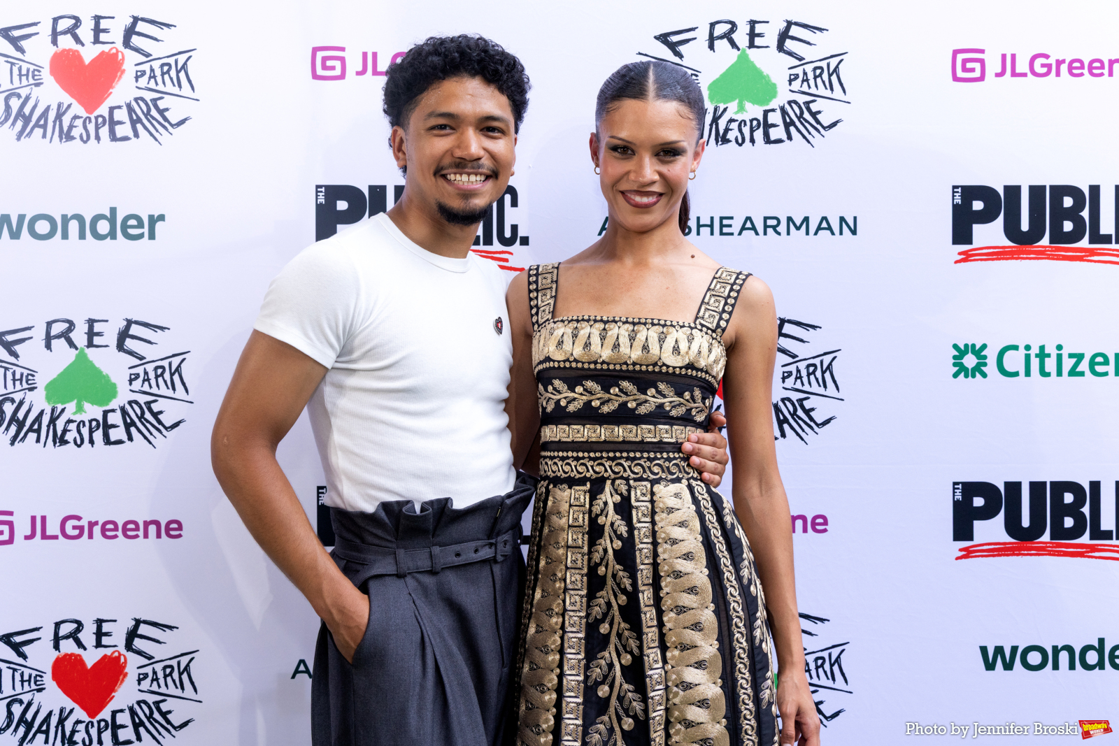 Photos: ROMEO & JULIET Opens From The Public Theater’s Shakespeare in the Park Image