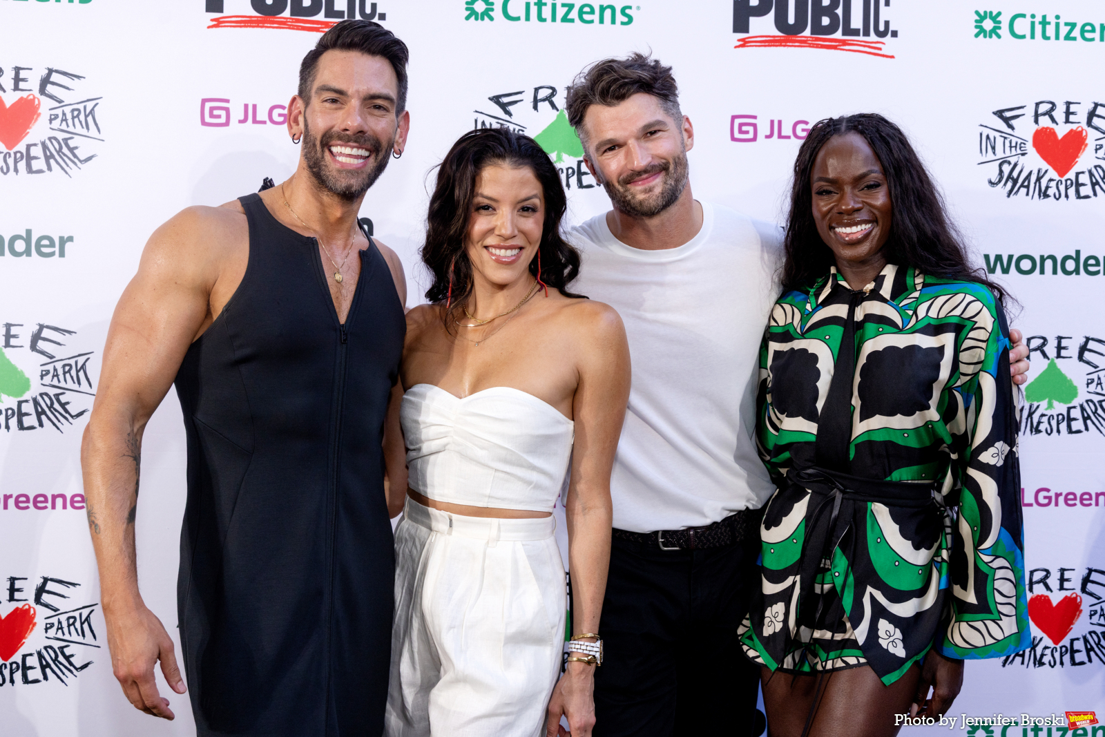 Photos: ROMEO & JULIET Opens From The Public Theater’s Shakespeare in the Park Image