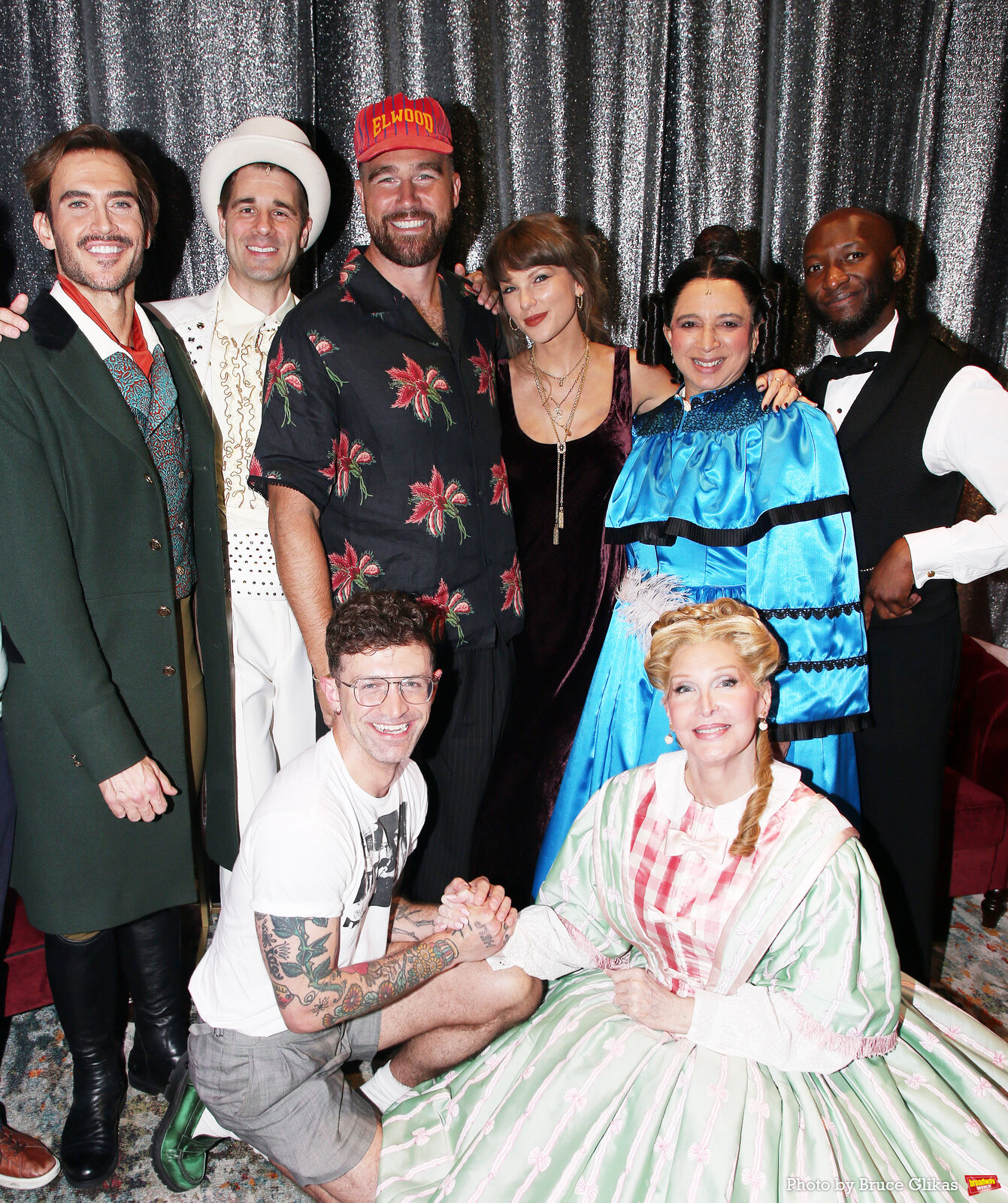 Photos: Taylor Swift and Travis Kelce Visit OH, MARY! on Broadway Image