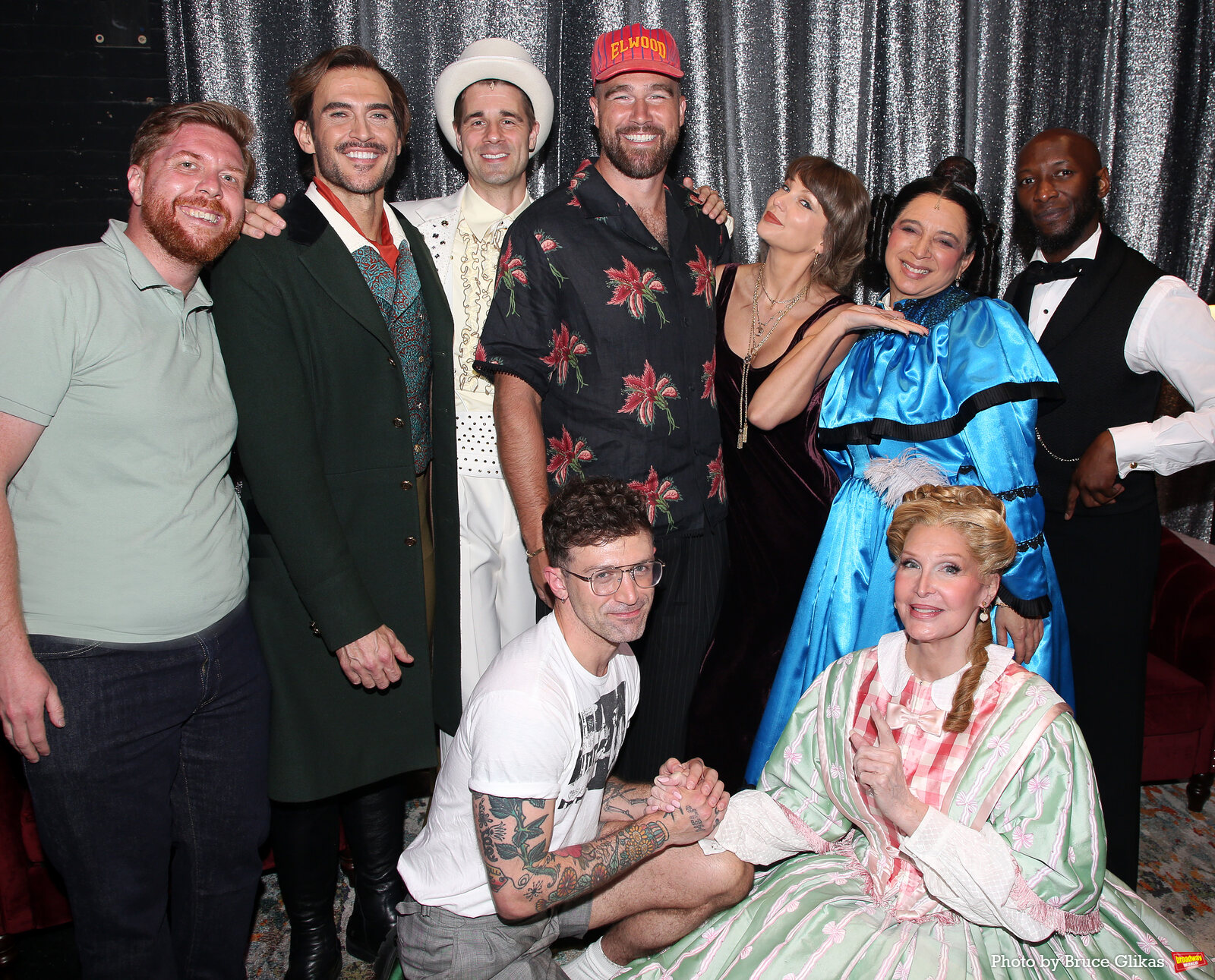 Photos: Taylor Swift and Travis Kelce Visit OH, MARY! on Broadway Image
