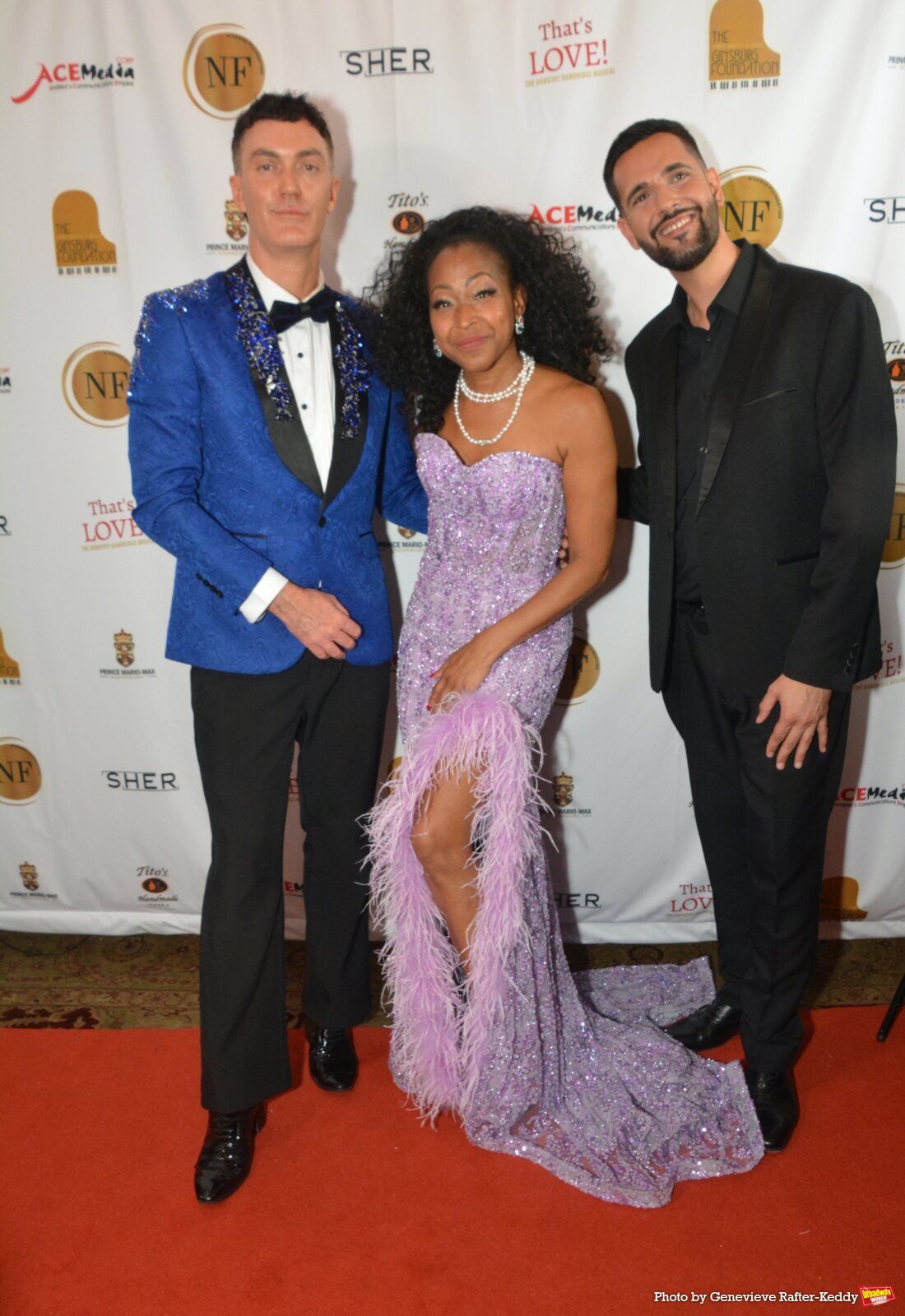 Photos: N'Kenge Foundation Hosts VIVA ITALIA Masquerade Gala Image