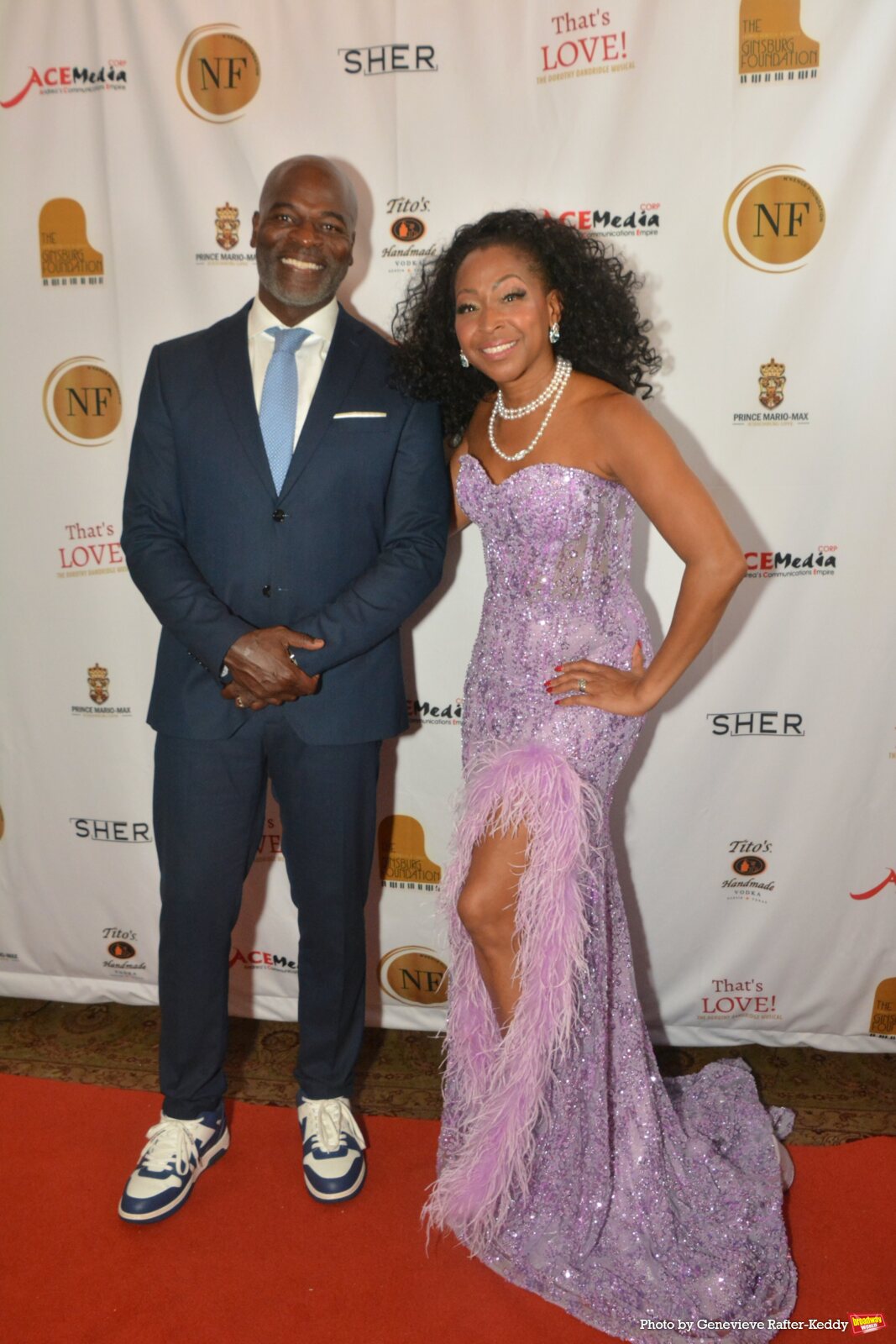 Photos: N'Kenge Foundation Hosts VIVA ITALIA Masquerade Gala Image