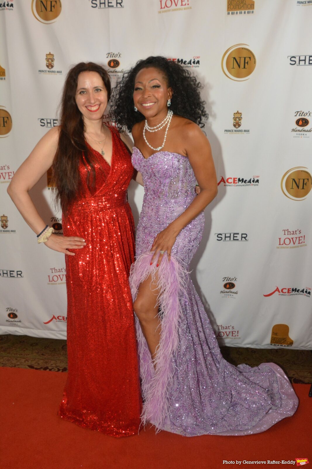 Photos: N'Kenge Foundation Hosts VIVA ITALIA Masquerade Gala Image