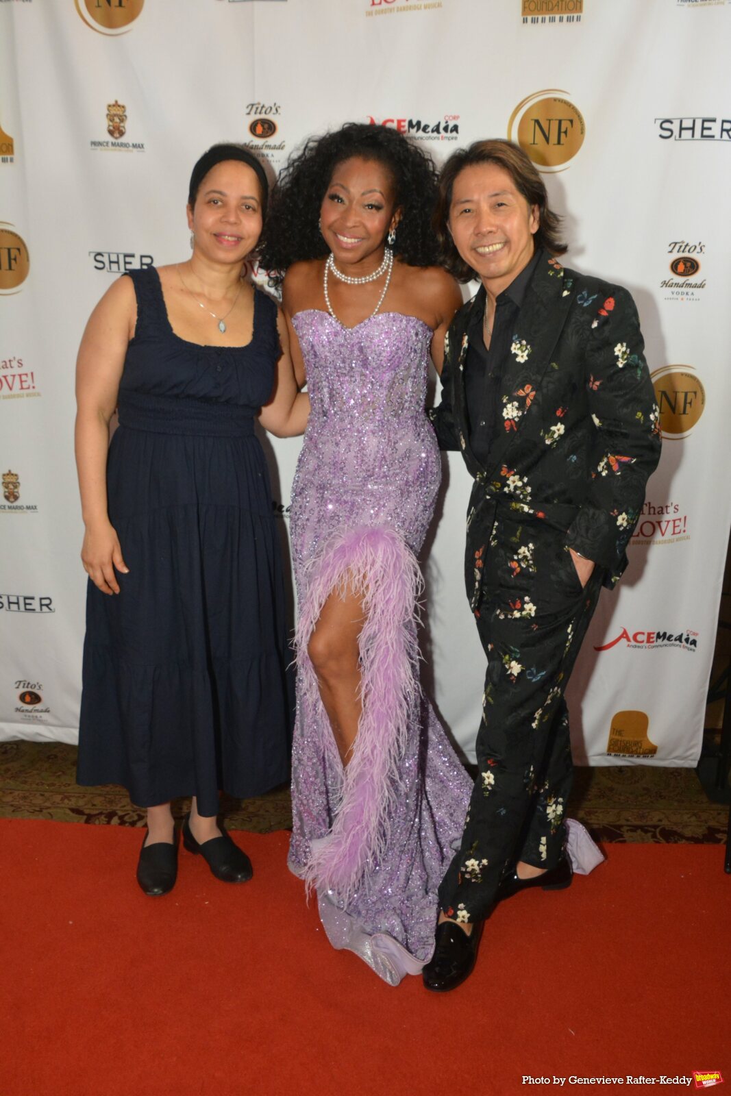 Photos: N'Kenge Foundation Hosts VIVA ITALIA Masquerade Gala Image