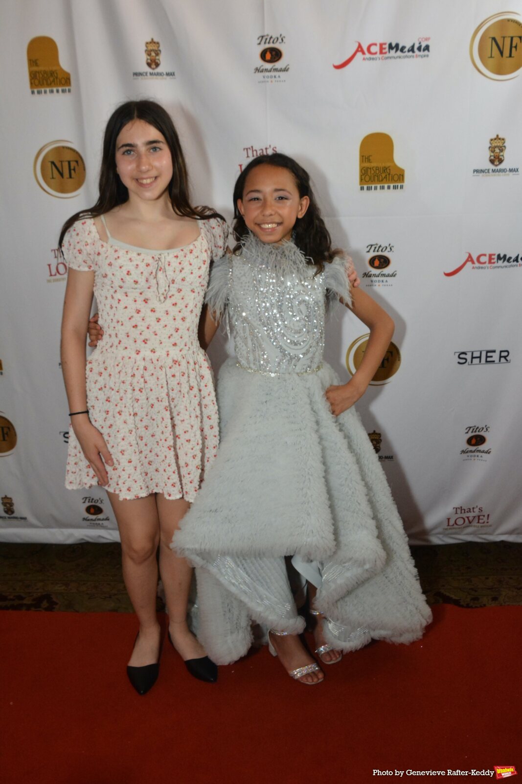 Photos: N'Kenge Foundation Hosts VIVA ITALIA Masquerade Gala Image