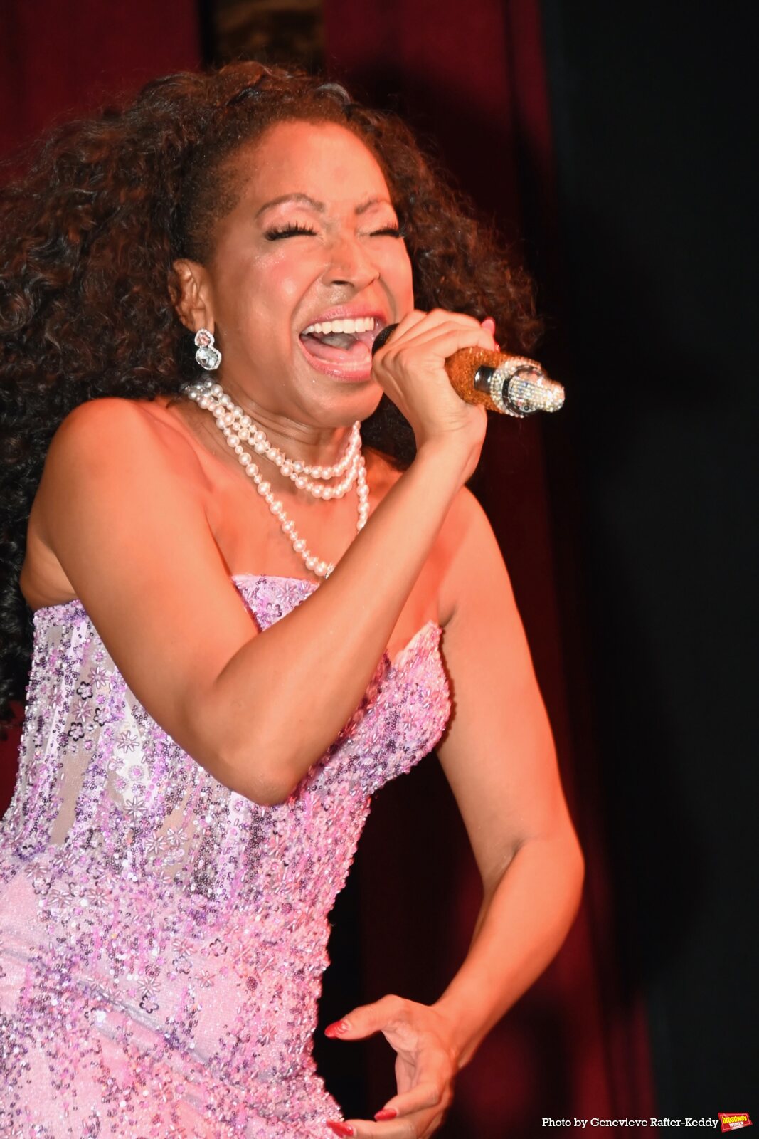 Photos: N'Kenge Foundation Hosts VIVA ITALIA Masquerade Gala Image
