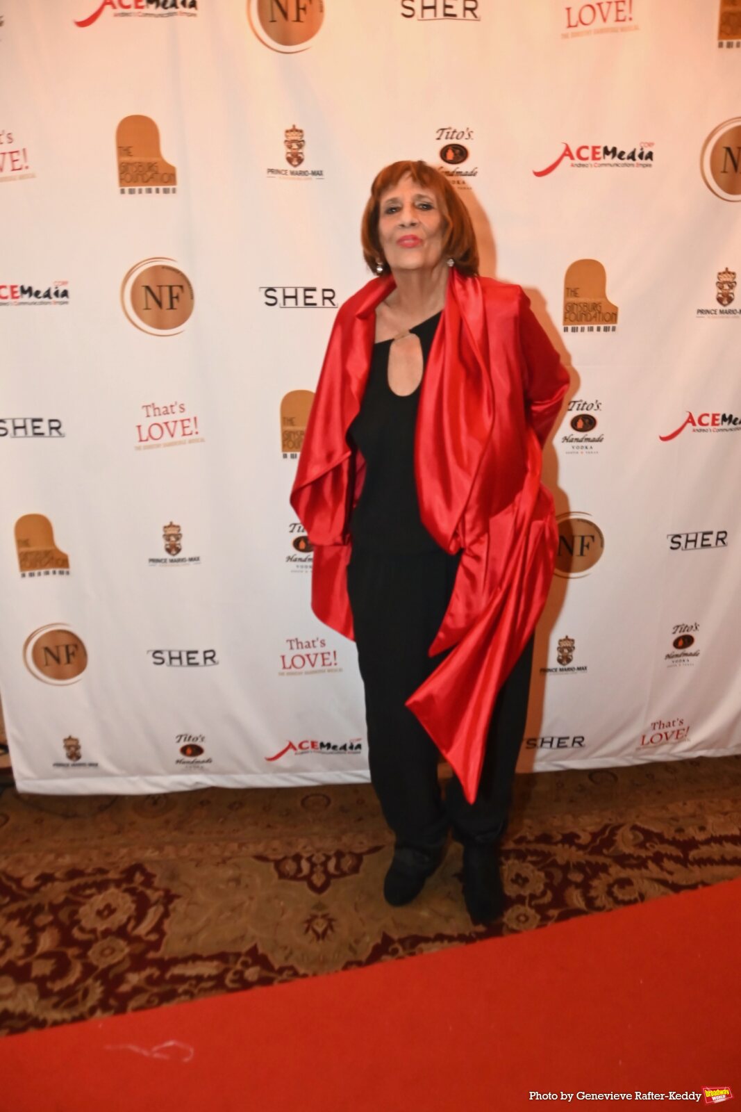 Photos: N'Kenge Foundation Hosts VIVA ITALIA Masquerade Gala Image