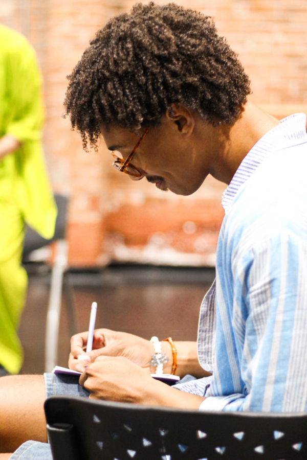 Photos: HEDWIG AND THE ANGRY INCH In Rehearsal At Catalyst Ranch Image