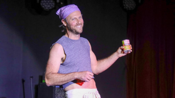 Photos: Marguerite Moreau Visits WET HOT A MUSICAL SUMMER Image