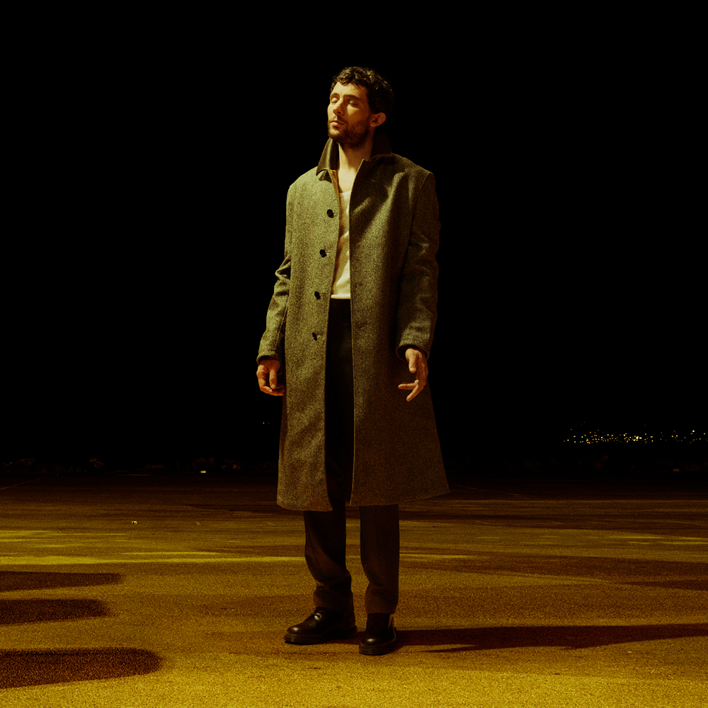 Photo: Josh O'Connor in GOLDEN BOY at Almeida Theatre Image