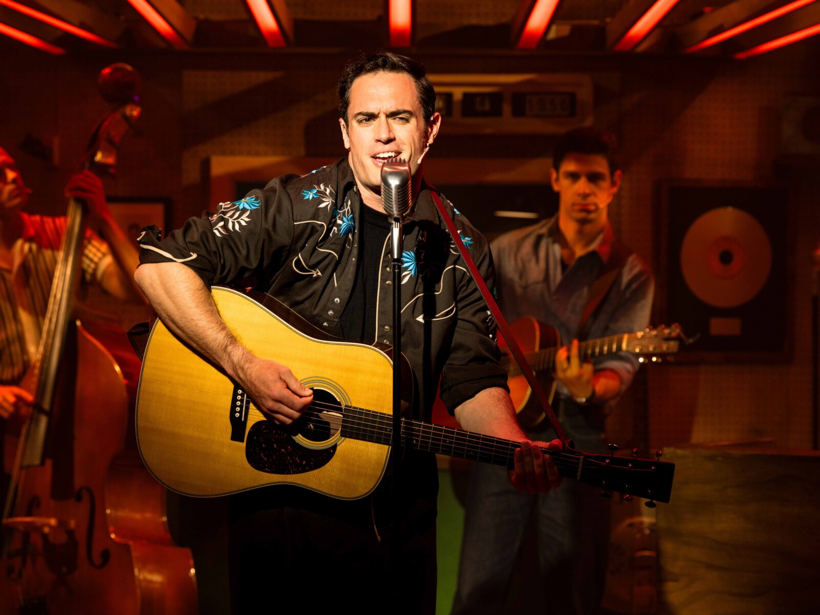 Photos: MILLION DOLLAR QUARTET Returns to Barn Theatre for Extended Summer Run Image