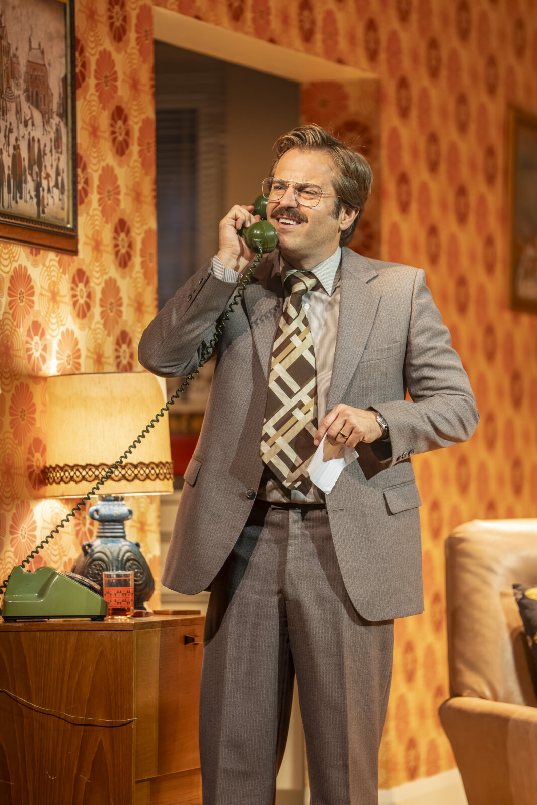 Photos: First Look At ABIGAIL'S PARTY At Theatre Royal Bath Image