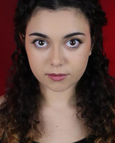 Alexandra Adams Photo