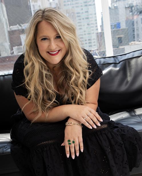 Lindsey Ferrentino Photo