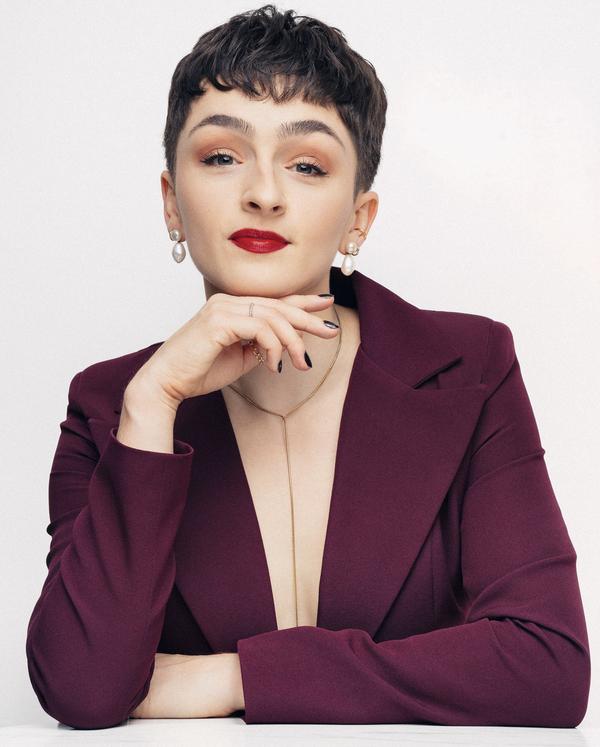 Madison Hilligoss Photo