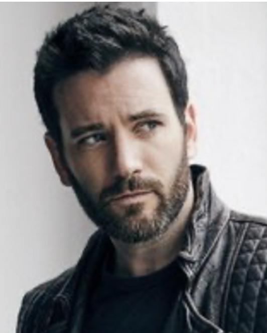 Colin Donnell Photo