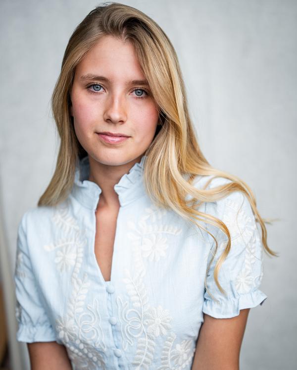 Liesl Landegger Photo