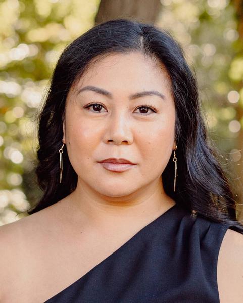 Robyn DeGuzman Photo