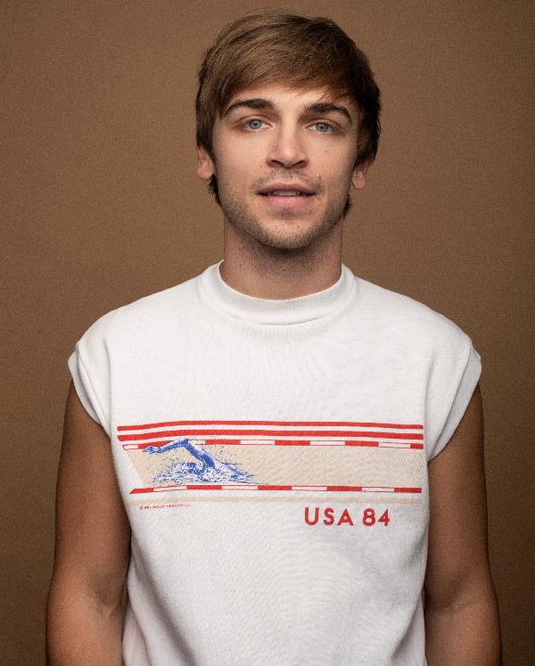 Sean Grandillo Photo