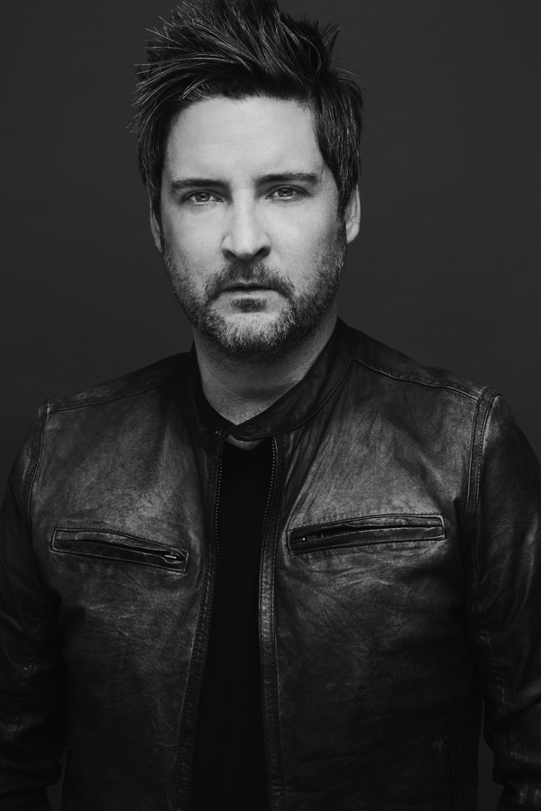  TheRealJonSmith  Photo
