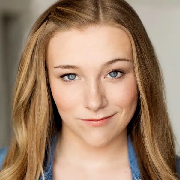 Alyssa Carol Photo