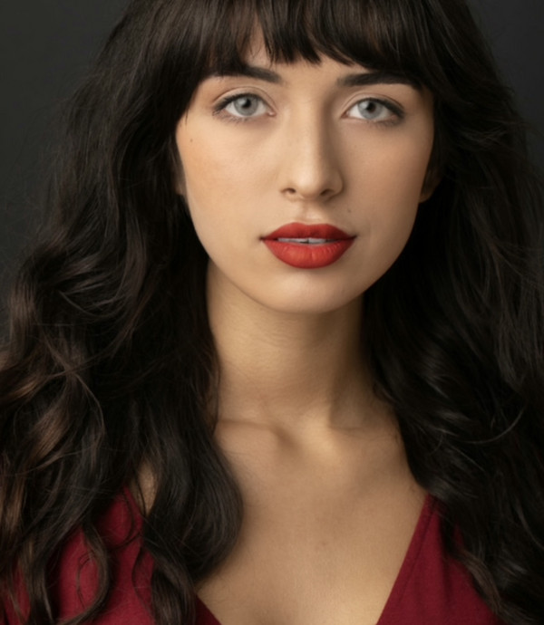 Kirsten Bazet Photo