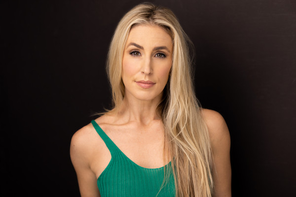 Jennifer Wolfe Photo