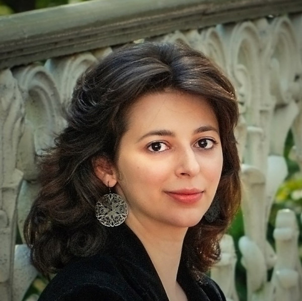 Dina Pruzhansky Photo