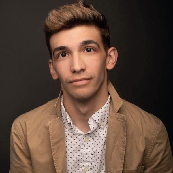 Eli Cavaliero Photo