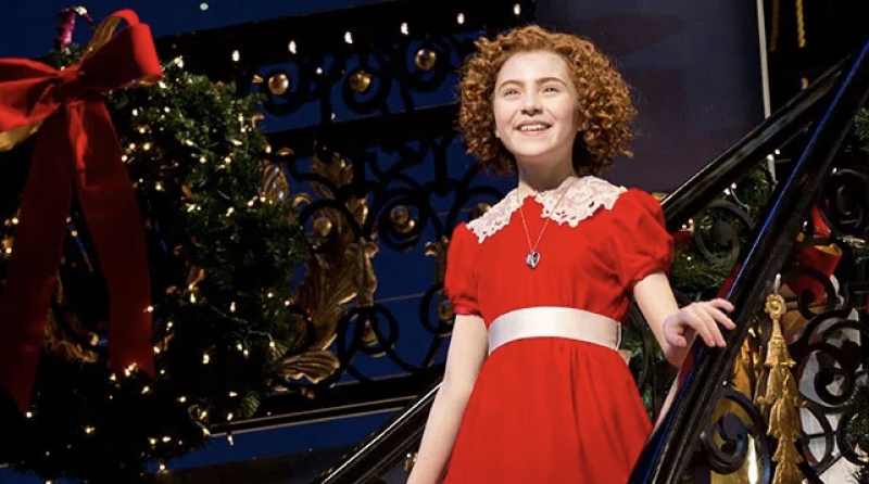 The 50 Greatest Stage Costumes Ever Image