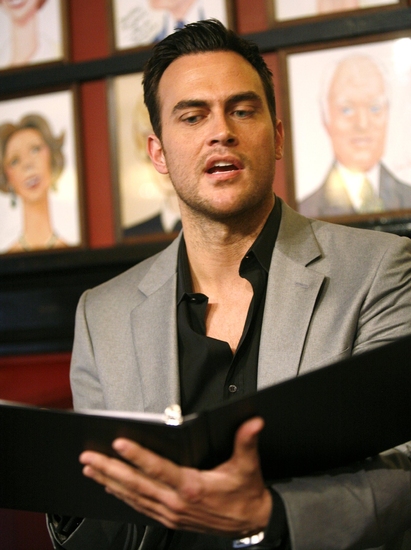 Cheyenne Jackson Photo