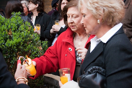 Photo Coverage: 'IRENA'S VOW' Candlelight Yom HaShoah Ceremony Image