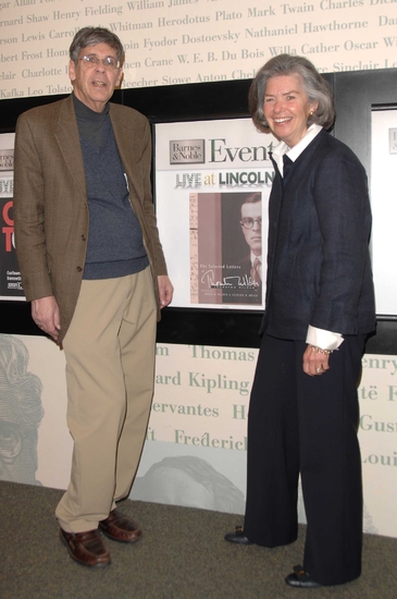 Photo Flash: OUR TOWN Book Signing At Barnes & Noble April 15 Image